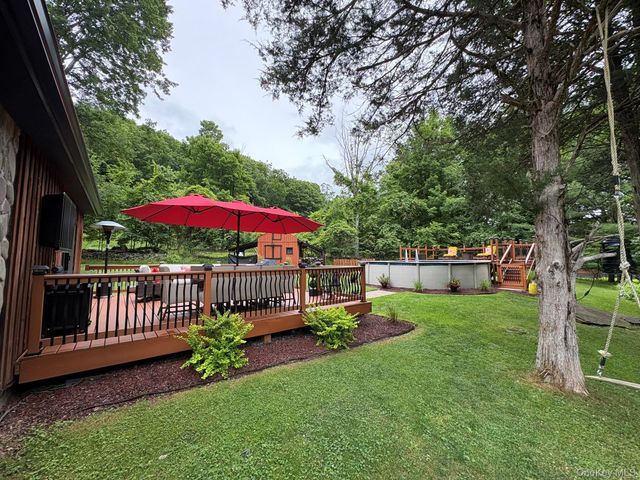 92 Twinshaven Road, Napanoch, NY 12458