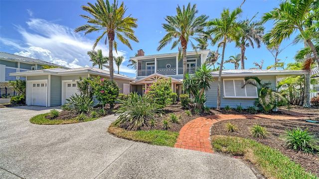 878 FREELING DRIVE, Sarasota, FL 34242