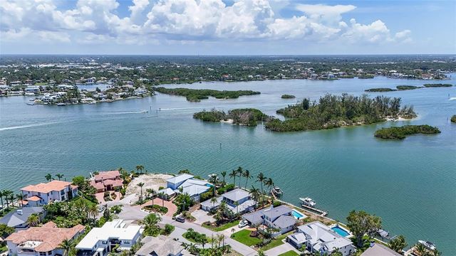 878 FREELING DRIVE, Sarasota, FL 34242