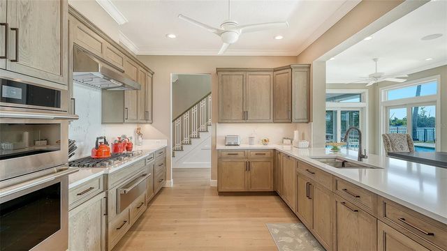 878 FREELING DRIVE, Sarasota, FL 34242