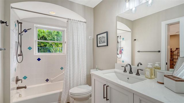 878 FREELING DRIVE, Sarasota, FL 34242