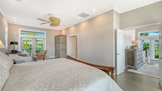 878 FREELING DRIVE, Sarasota, FL 34242