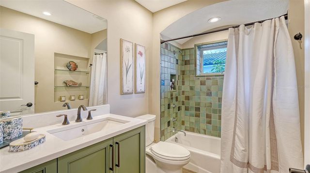 878 FREELING DRIVE, Sarasota, FL 34242