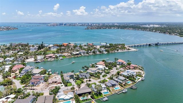 878 FREELING DRIVE, Sarasota, FL 34242