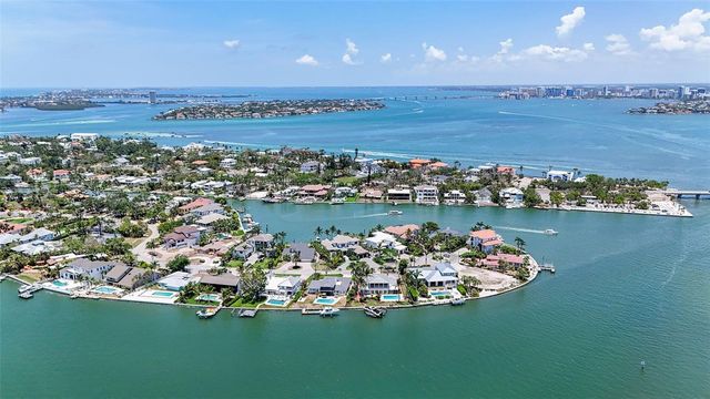 878 FREELING DRIVE, Sarasota, FL 34242