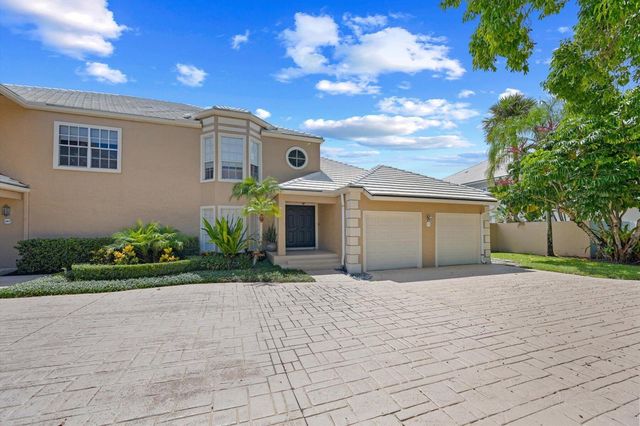 11875 Pebblewood Drive 201, Wellington, FL 33414