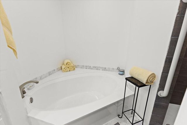 2350 NW 105th Terrace, Coral Springs, FL 33065