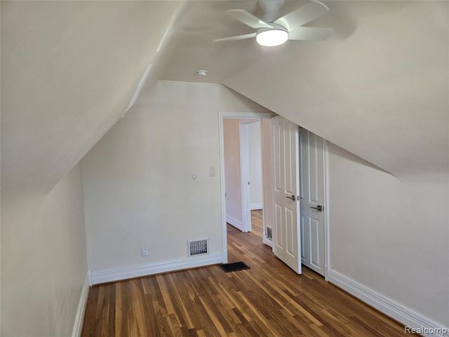 2239 22ND 22nd Street, Wyandotte, MI 48192