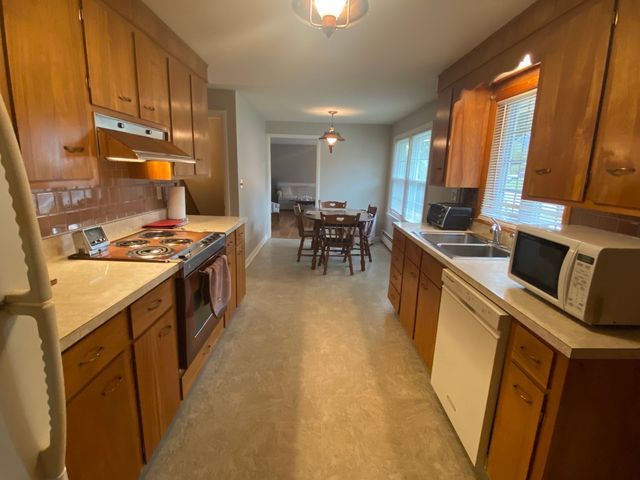 1 Pearl St, Auburn, MA 01501