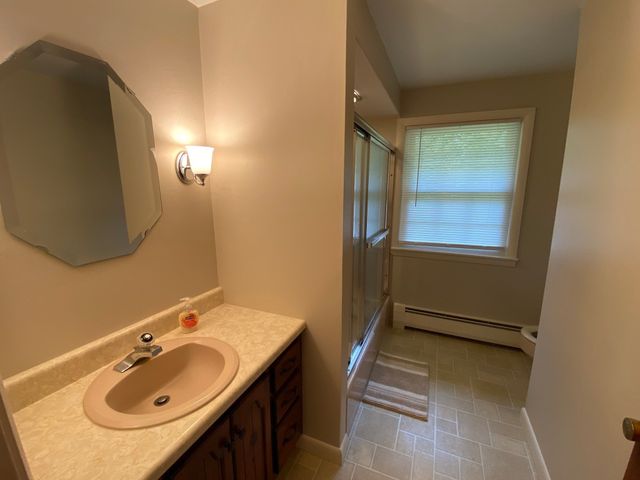 1 Pearl St, Auburn, MA 01501