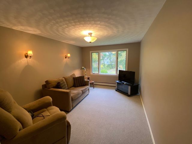 1 Pearl St, Auburn, MA 01501