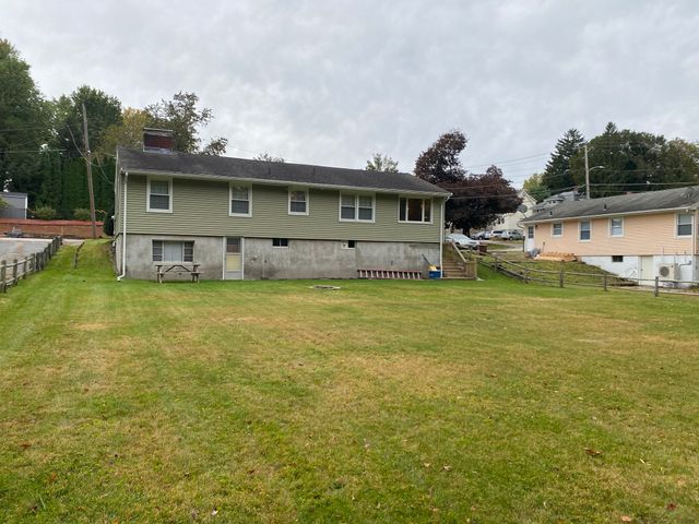 1 Pearl St, Auburn, MA 01501