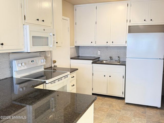 1481 Alamo Street A, Las Cruces, NM 88001