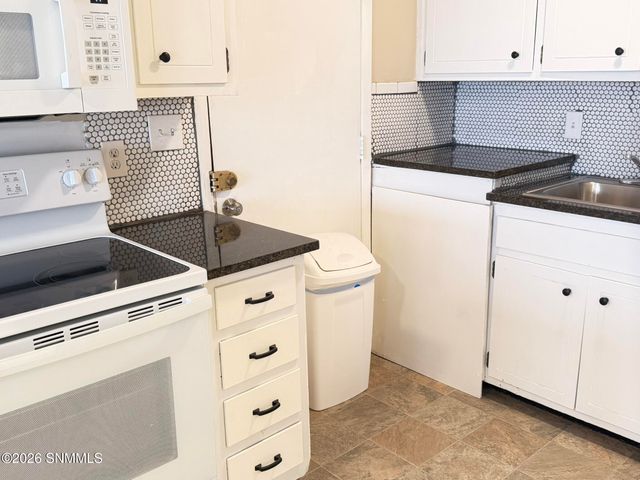 1481 Alamo Street A, Las Cruces, NM 88001