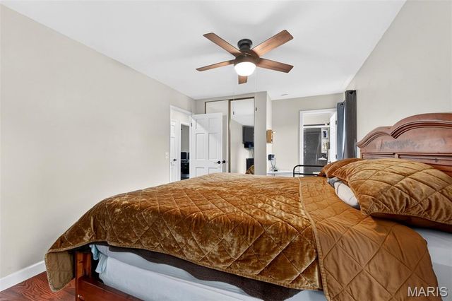 17 Debbie Drive, St Peters, MO 63376