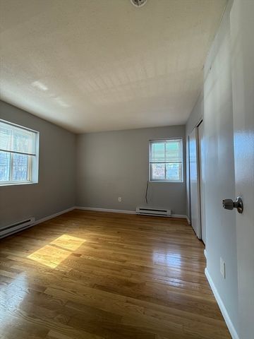 565 Hyde Park Ave. 5, Boston, MA 02131