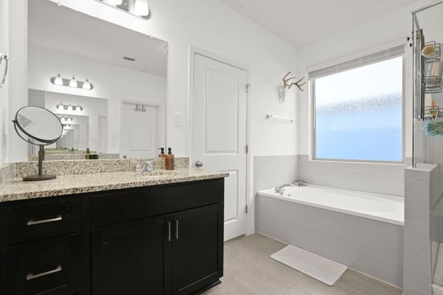 13104 Ditka DR, Manchaca, TX 78652