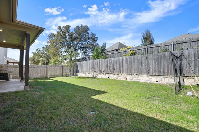 13104 Ditka DR, Manchaca, TX 78652
