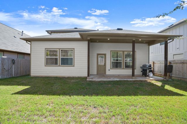 13104 Ditka DR, Manchaca, TX 78652