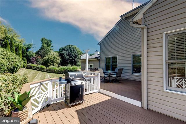 5764 OYSTER BAY DR, Eldersburg, MD 21784
