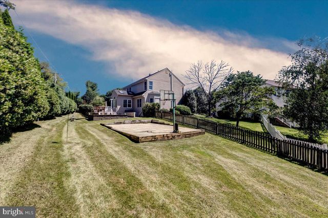5764 OYSTER BAY DR, Eldersburg, MD 21784