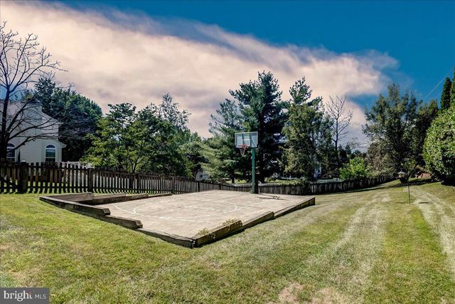 5764 OYSTER BAY DR, Eldersburg, MD 21784