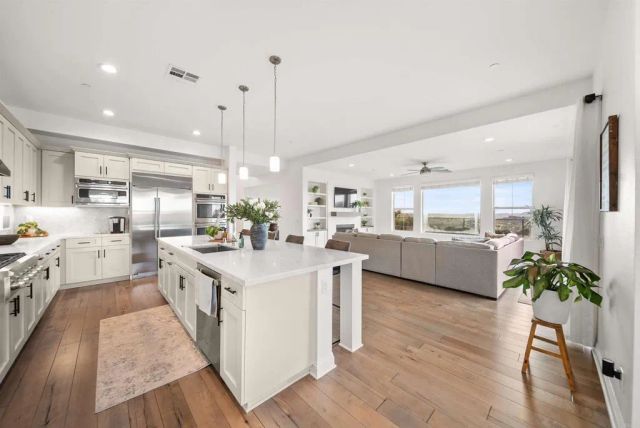 14546 Highcrest Court, Poway, CA 92064