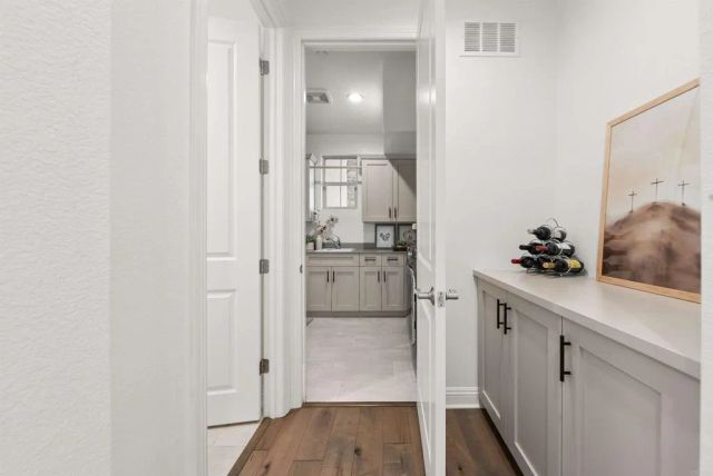 14546 Highcrest Court, Poway, CA 92064