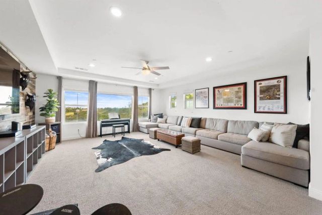 14546 Highcrest Court, Poway, CA 92064