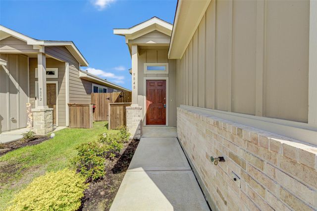 9848 Grosbeak, Magnolia, TX 77354