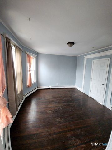 463 Logan Street 2, Bridgeport, CT 06607