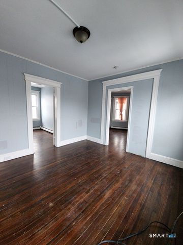 463 Logan Street 2, Bridgeport, CT 06607