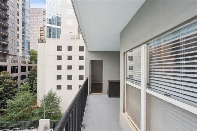 275 13th Street NE 312, Atlanta, GA 30309