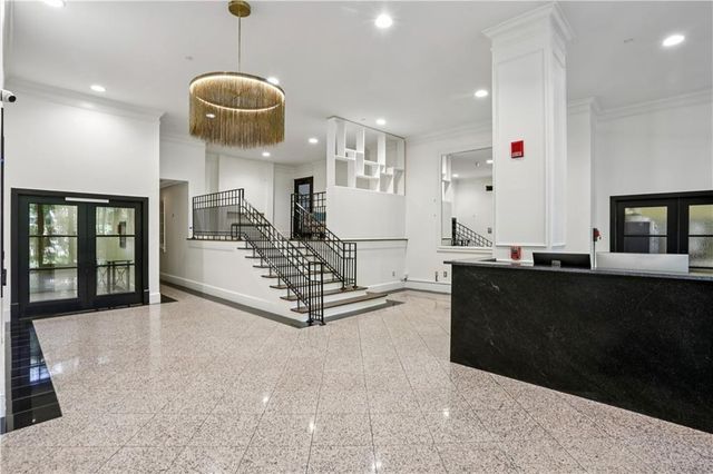 275 13th Street NE 312, Atlanta, GA 30309