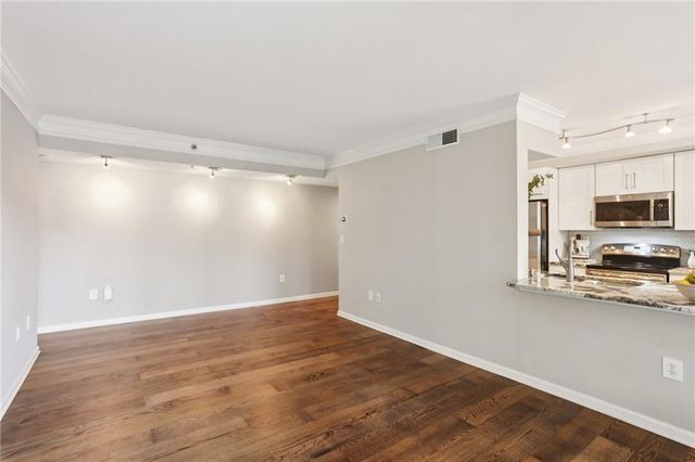 275 13th Street NE 312, Atlanta, GA 30309