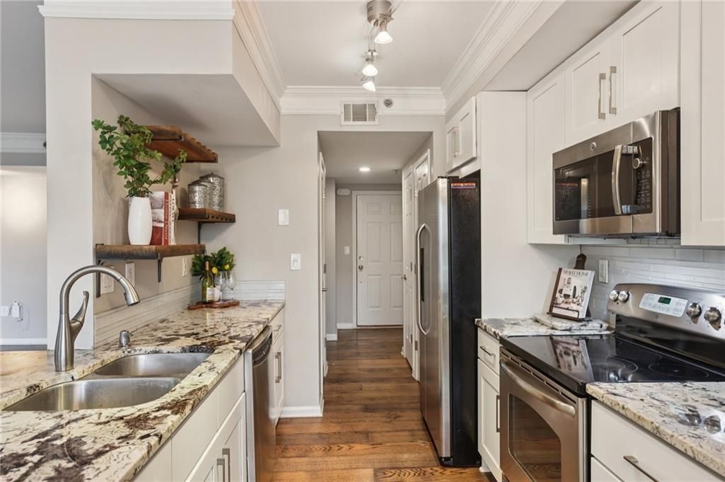 275 13th Street NE 312, Atlanta, GA 30309