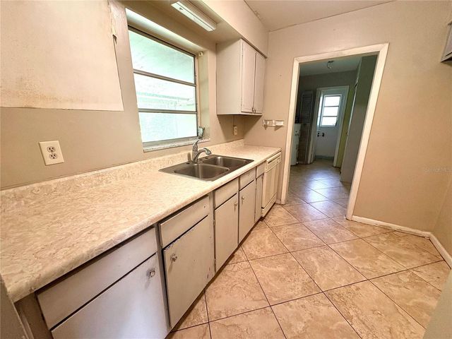 1430 STILLWATER AVENUE, Deltona, FL 32725