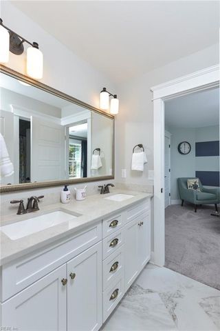 1418 Wharf Hill DR, Smithfield, VA 23430