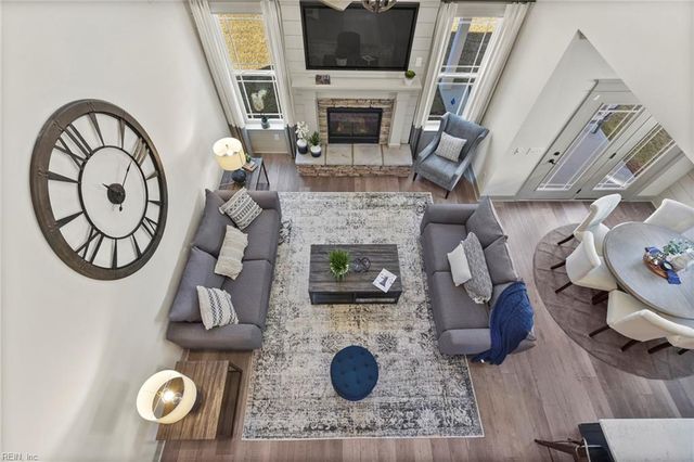 1418 Wharf Hill DR, Smithfield, VA 23430