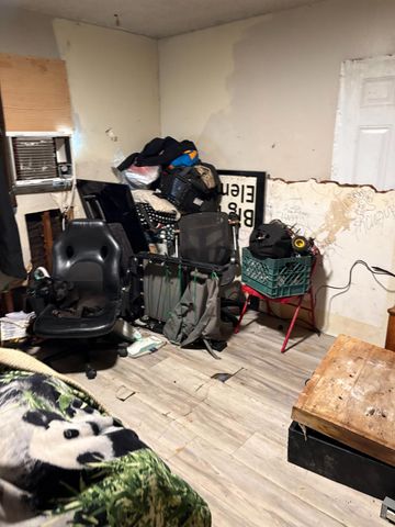 611 E Kearney Boulevard, Fresno, CA 93706