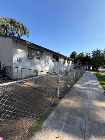 611 E Kearney Boulevard, Fresno, CA 93706