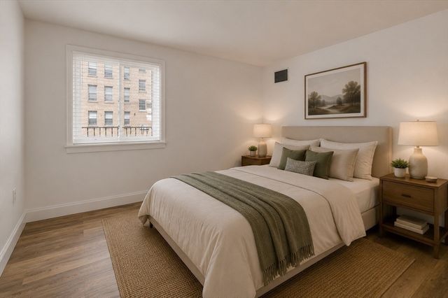 44 Elm 102, Worcester, MA 01690