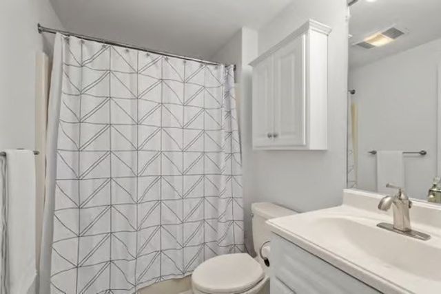 44 Elm 102, Worcester, MA 01690