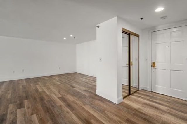 44 Elm 102, Worcester, MA 01690