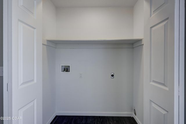 330 N Tyler Avenue, Joplin, MO 64801