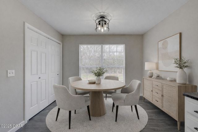 330 N Tyler Avenue, Joplin, MO 64801