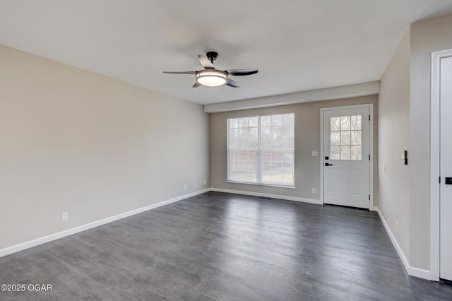 330 N Tyler Avenue, Joplin, MO 64801