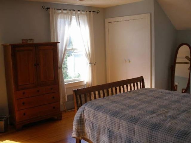 30 Simmons Street, Newport, RI 02840