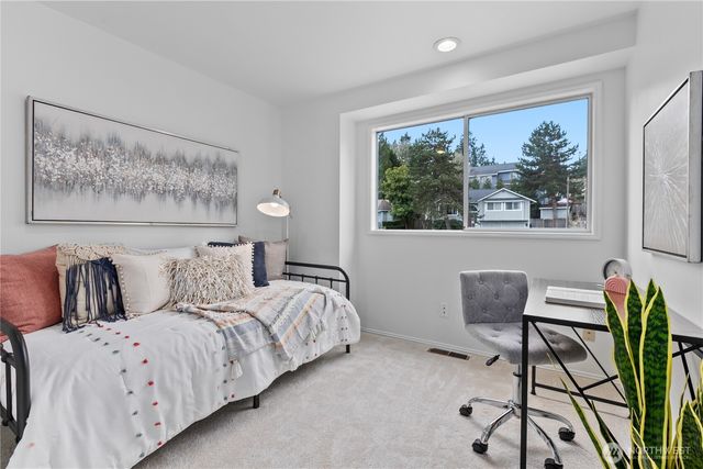 15010 87th Avenue NE, Kenmore, WA 98028