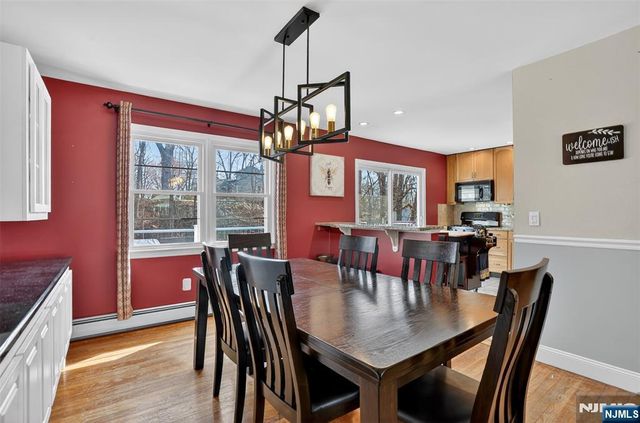 116 Star Lake Road, Bloomingdale, NJ 07403